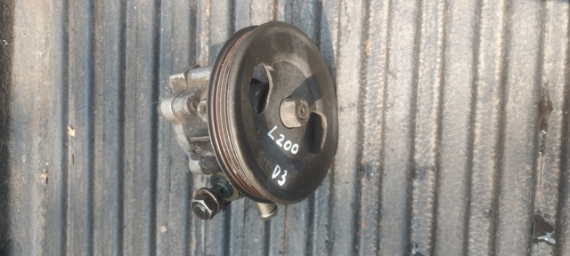 Насос гидроусилителя руля MR374897 MITSUBISHI