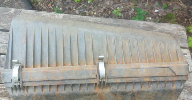 MR404841 MITSUBISHI Корпус воздушного фильтра, нижняя часть купить в Одесса