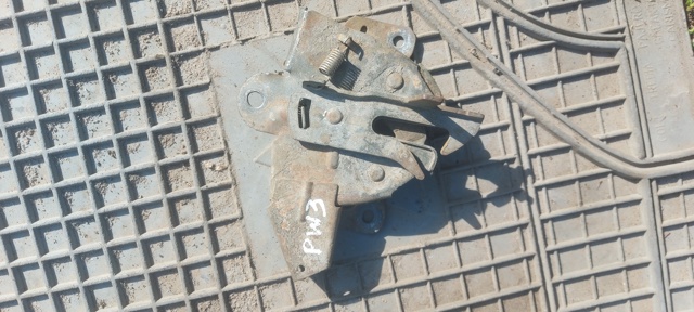 Замок крышки капота MR556224 MITSUBISHI