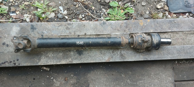 Передний карданный вал MR580646 MITSUBISHI