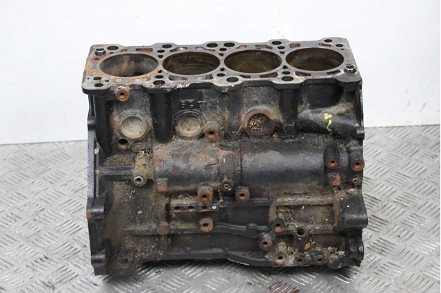 MITSUBISHI 1000A001 в наличии Ужгород