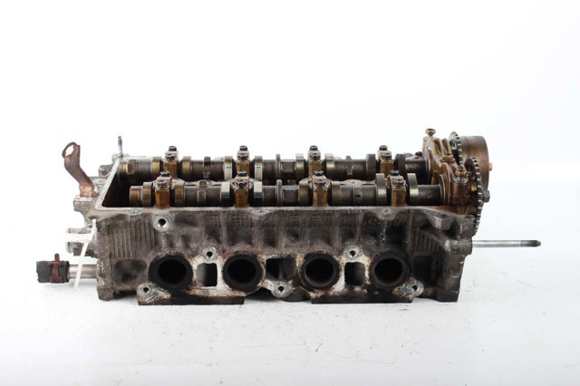 Головка двигателя 111010D020 TOYOTA