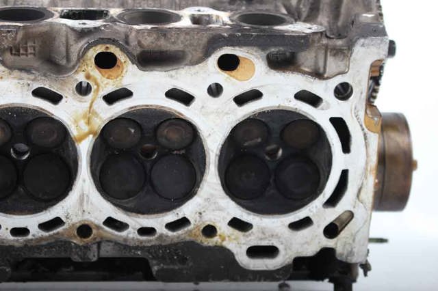 TOYOTA 111010D020 ГБЦ в наличии Львов