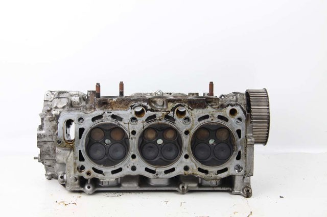 1110129409 TOYOTA Головка блока цилиндров (ГБЦ) правая купить в Винница