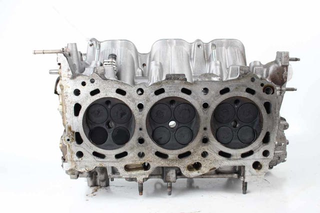 Головка блока в сборе c распредвалами 1110139525 TOYOTA