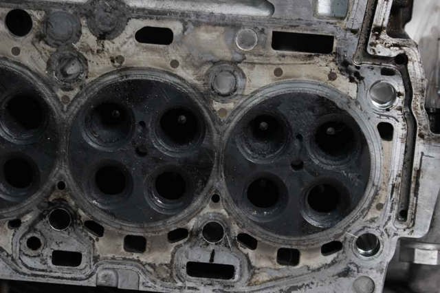 TOYOTA 11101WA020 Головка блока цилиндров (ГБЦ) в наличии Ирпень
