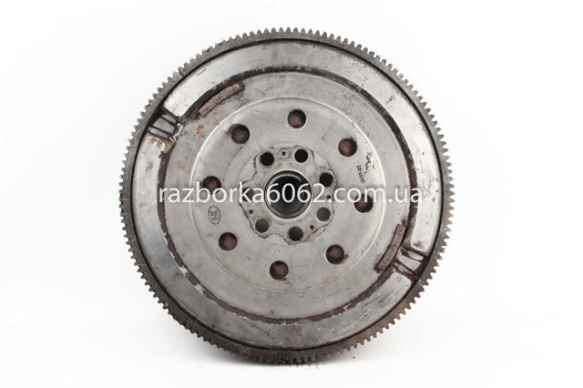 Маховик двигателя 1120A202 MITSUBISHI