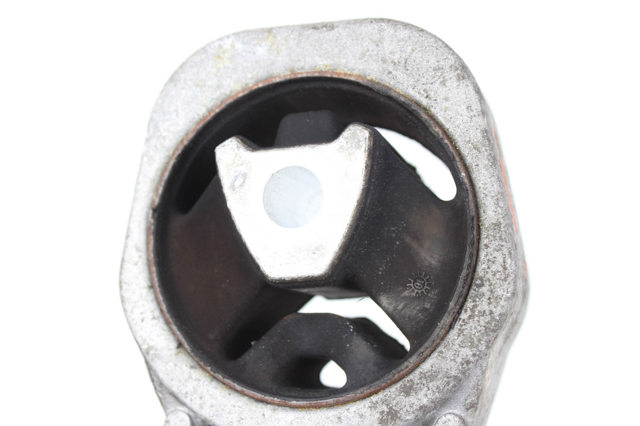 Подушка (опора) двигателя, правая задняя 113501KC0A NISSAN