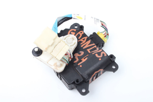 MITSUBISHI 1138002380 Привод заслонки печки в наличии Чернигов