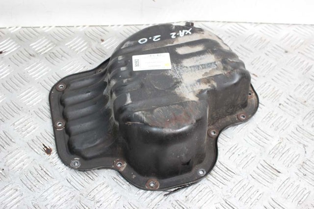 Поддон двигателя 1210128050 TOYOTA