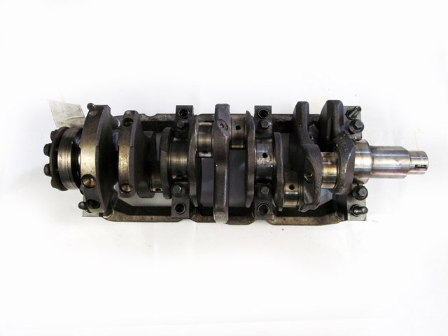 Вал коленчатый и маховик 12200EG200 NISSAN