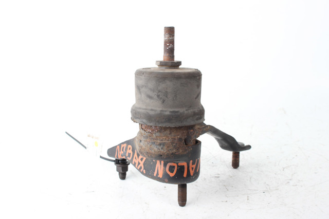 Левая опора двигателя 123720A040 TOYOTA
