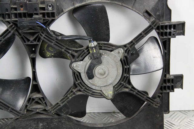 1355A140 MITSUBISHI Диффузор радиатора охлаждения купить в Павлоград