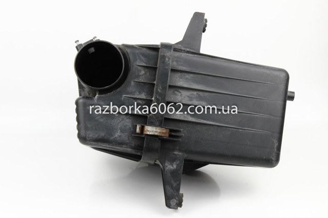 SUZUKI 1370066J00 Корпус фильтра в наличии Львов