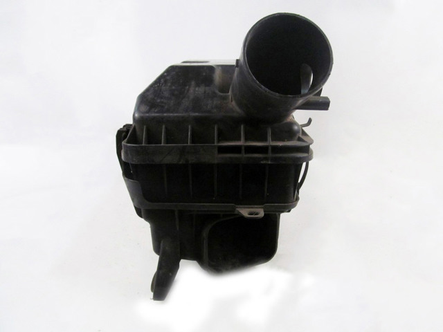 Корпус воздушного фильтра, верхняя часть 1500A241 MITSUBISHI
