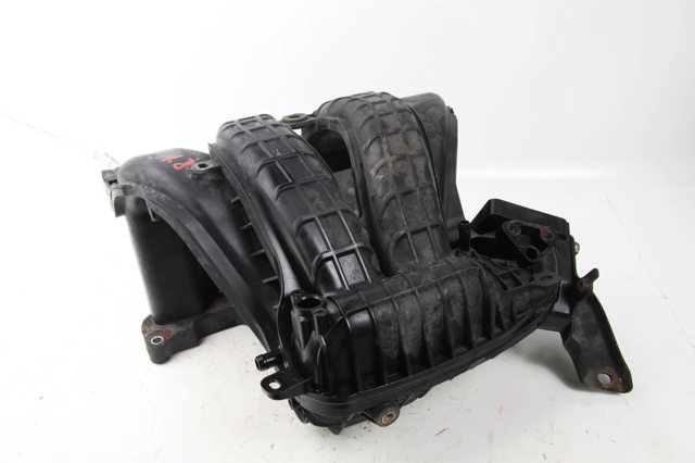 Впускной коллектор Митсубиси Аутлендер 2 40