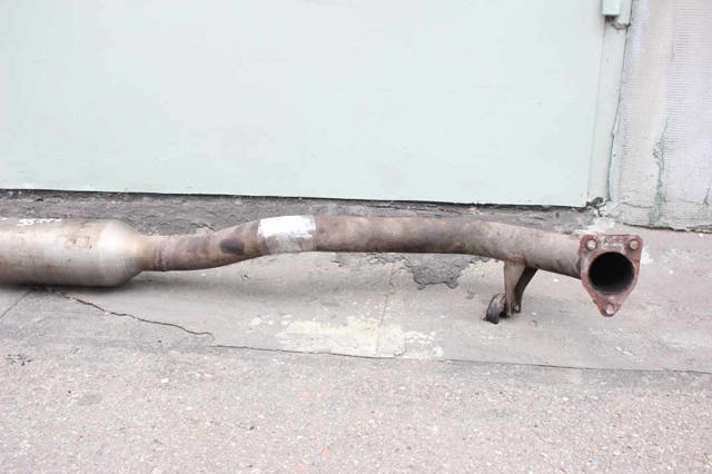 Выхлоп центральный 1570B966 MITSUBISHI