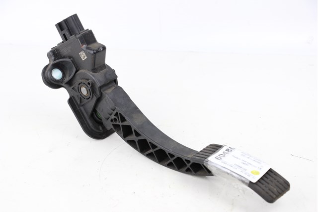 Педали газа 1600A102 MITSUBISHI