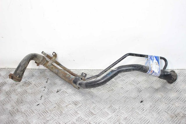 Заливная горловина топливного бака 1710A241 MITSUBISHI