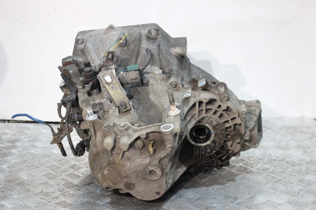 HONDA 20011R6RT00 в наличии Харьков