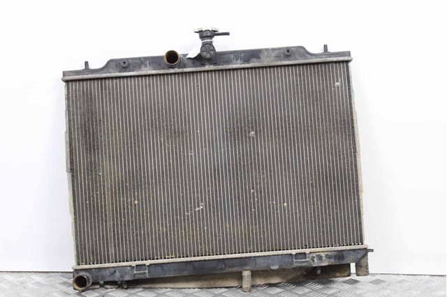 NISSAN 214003UC0A Радиатор в наличии Украина