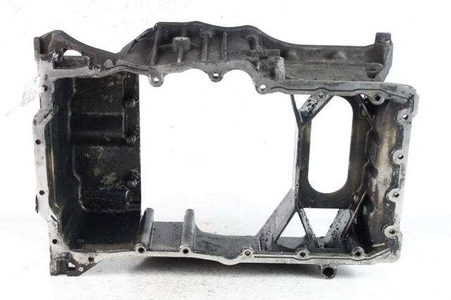 HYUNDAI 215102F004 Поддон масляный картера двигателя, верхняя часть в наличии Каменское