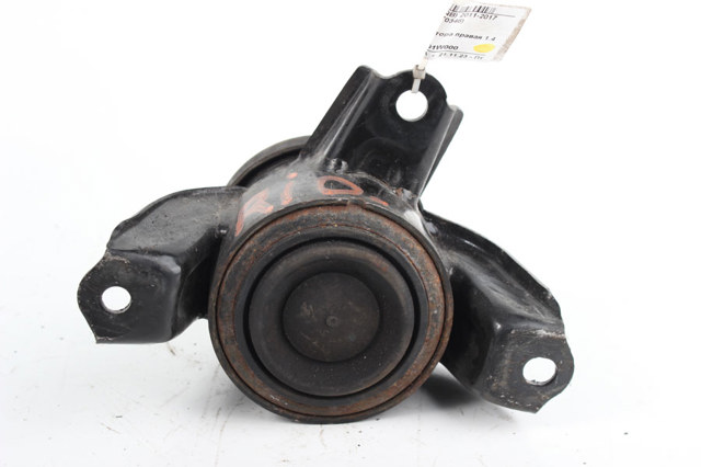 Опора двигателя KIA Rio 3