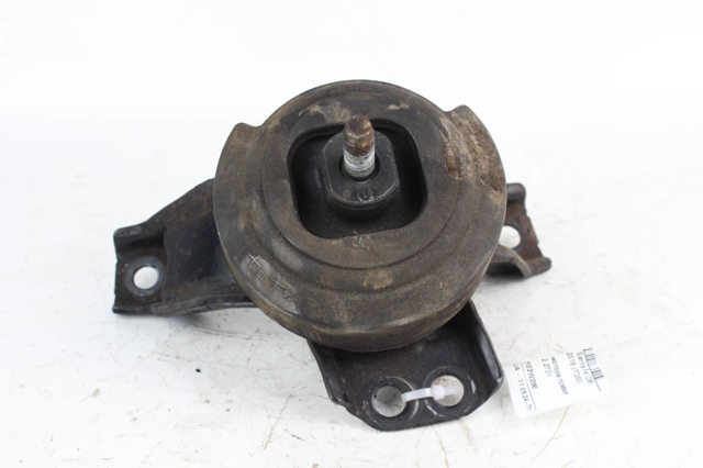 218102W200 HYUNDAI Правая подушка двигателя купить в Запорожье