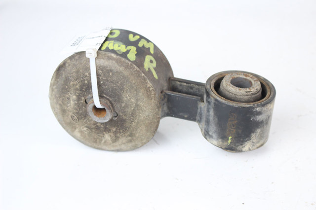 Подушка (опора) двигателя, передняя 21970C5000 HYUNDAI