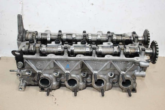 Головка блока цилиндров (ГБЦ) 221002A260 HYUNDAI