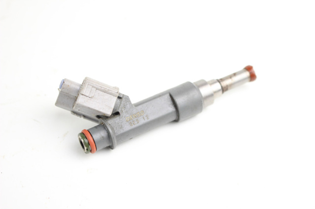 Форсунки 2320939295 TOYOTA