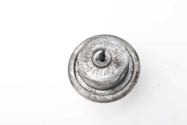 TOYOTA 2327031010 Регулятор давления топлива в наличии Сумы