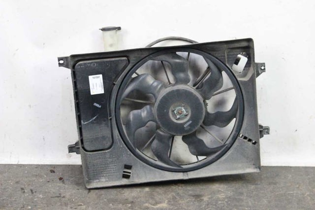 Диффузор радиатора охлаждения в сборе с мотором 25380A6100 HYUNDAI