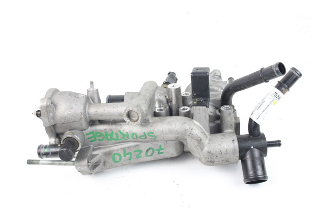 Корпус термостата в сборе 256102F010 HYUNDAI