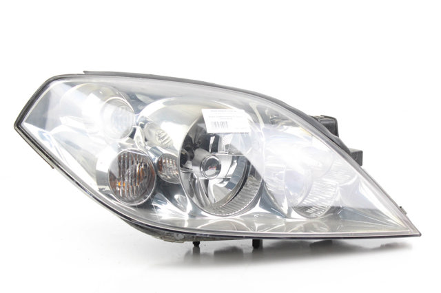 26010AU810 NISSAN Правая фара купить в Винница