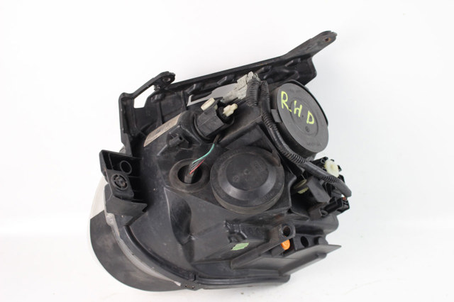 Фара передняя правая 26010BV90A NISSAN
