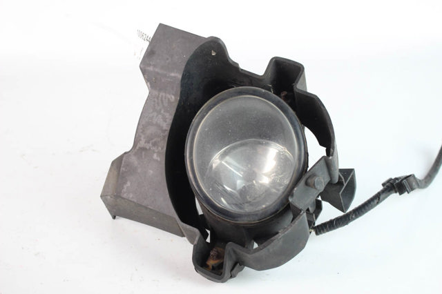 Противотуманка правая 261508992A NISSAN