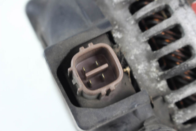 Генератор автомобильный 270600N020 TOYOTA