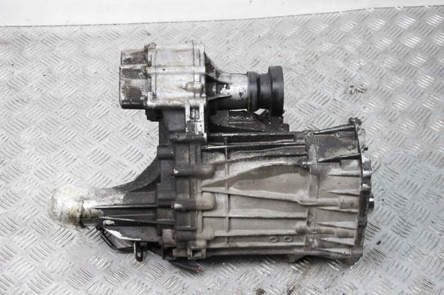 SUZUKI 2952166J00 Раздатка в наличии Житомир