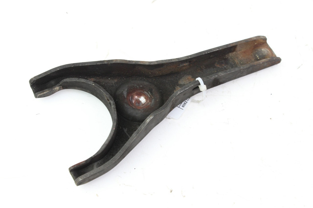 305319E000 NISSAN Вилка сцепления купить в Каменское