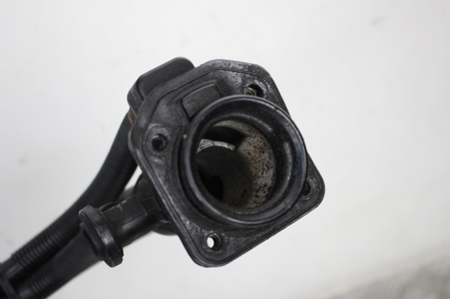 HYUNDAI 310302Y000 Горловина топливного бака в наличии Киев