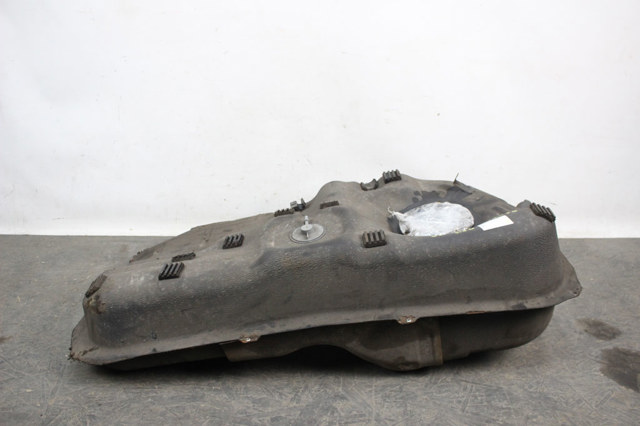 Танк топливный 311502Y000 HYUNDAI