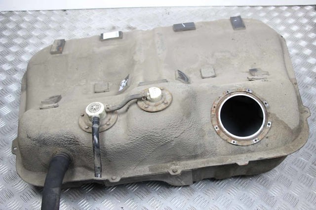 HYUNDAI 311503Q500 Бензобак в наличии Николаев
