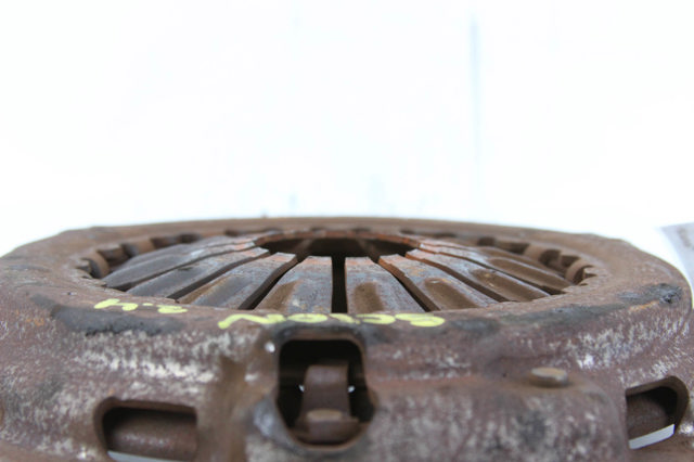 TOYOTA 3121033040 Корзина сцепления в наличии Каменское