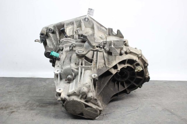 Коробка скоростей механика 32010BV80A NISSAN