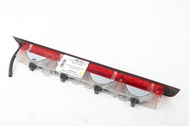 Задние стопы 3581065J01 SUZUKI