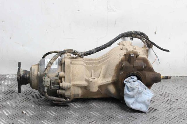 NISSAN 38300JD610 Задний редуктор в наличии Черкассы