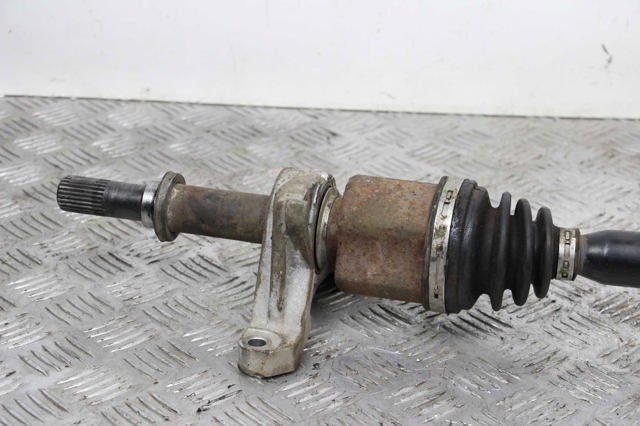 Полуось передняя, правая 391003NA0A NISSAN