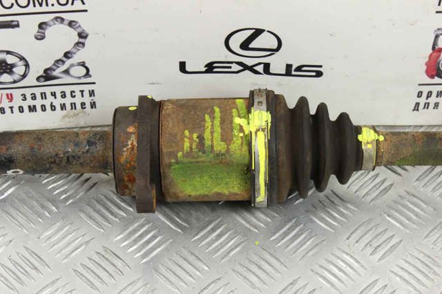 Полуось передняя, правая 39100JG74B NISSAN