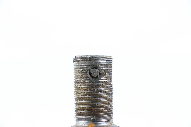Полуось передняя левая 391011AA0C NISSAN